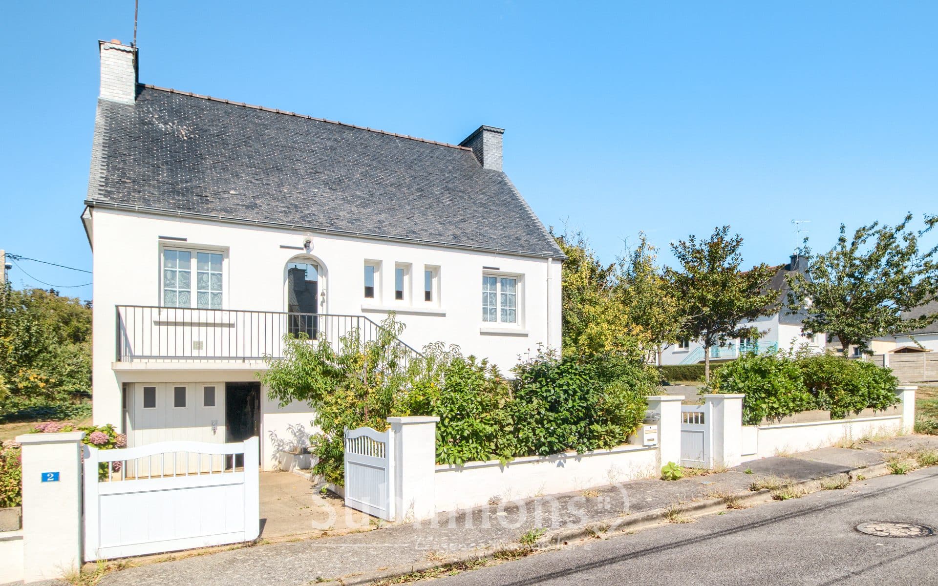 Maison traditionnelle à rénover avec sous-sol – Pontivy — Pontivy